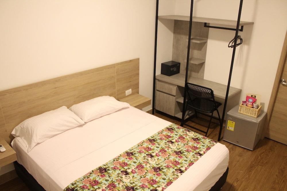 Poma Rosa Hotel 4*